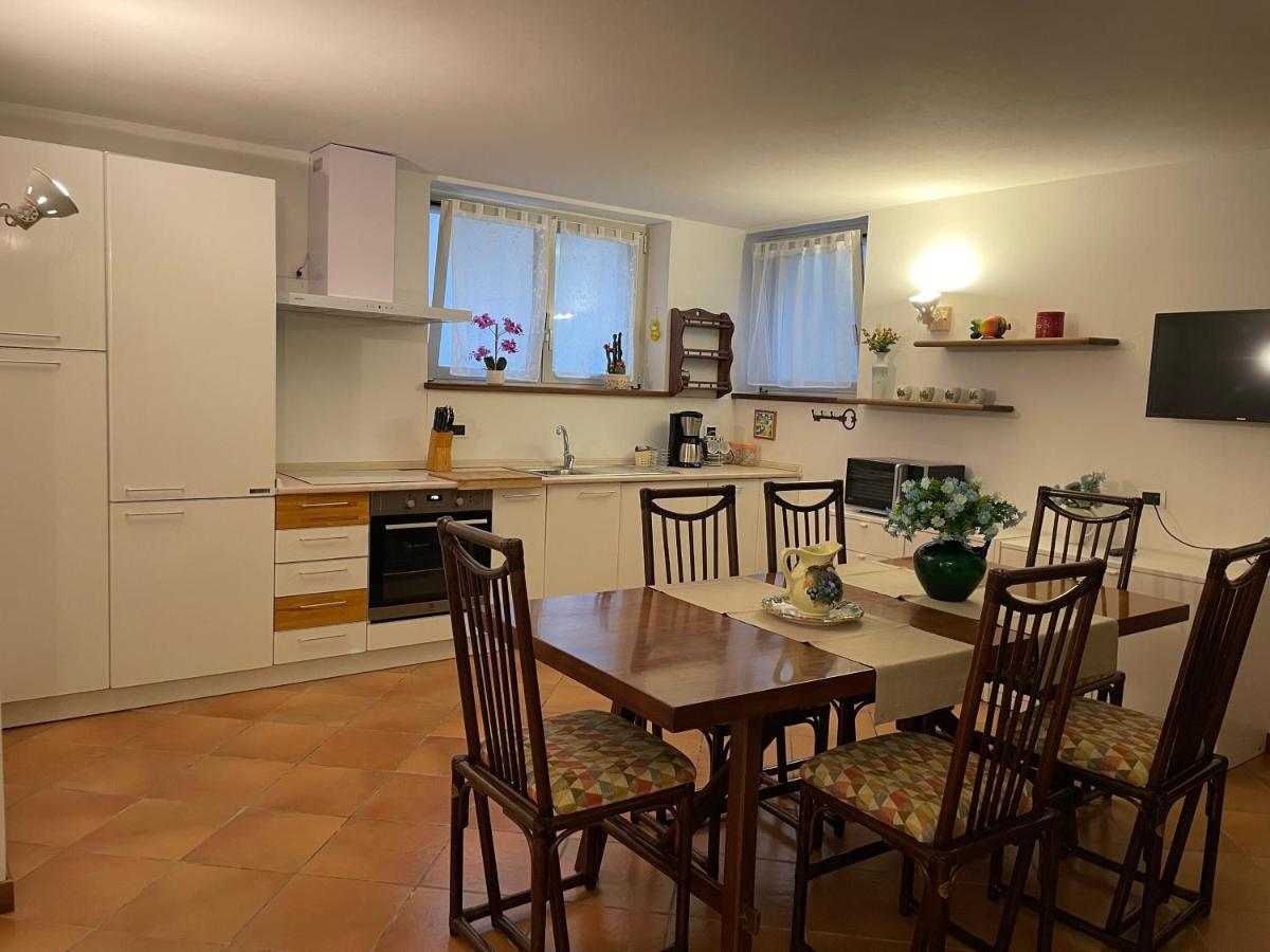 דירות ברנצונה סול גארדה Tatjana House מראה חיצוני תמונה
