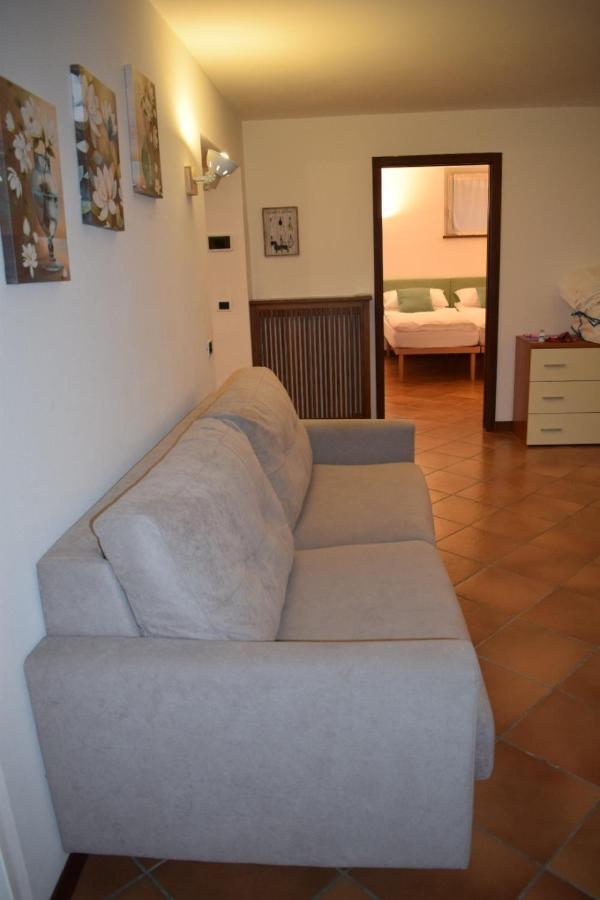 דירות ברנצונה סול גארדה Tatjana House מראה חיצוני תמונה
