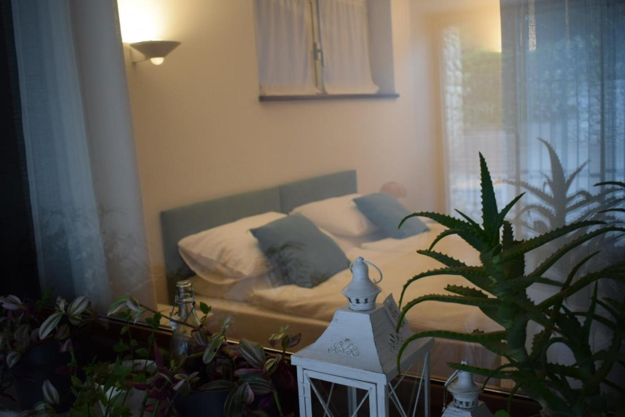 דירות ברנצונה סול גארדה Tatjana House מראה חיצוני תמונה